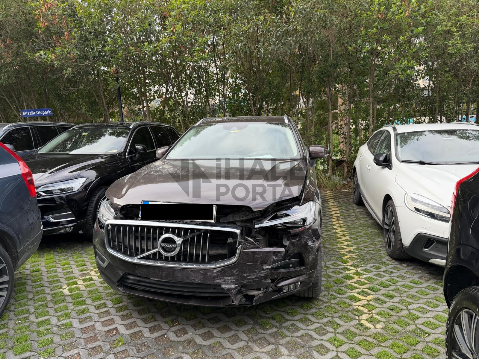 VOLVO XC60 2.0 D4 AWD INSCRIPTION GEARTRONIC