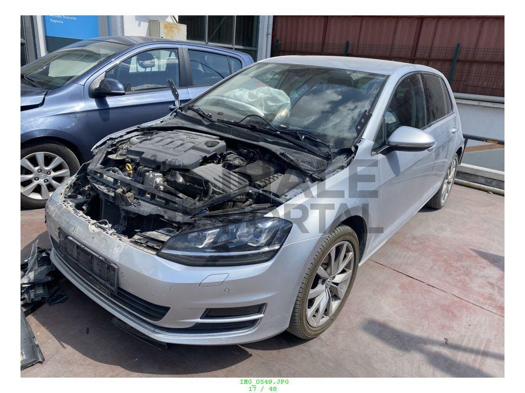 VOLKSWAGEN GOLF 1.6 TDI BMT 110 HIGHLINE DSG
