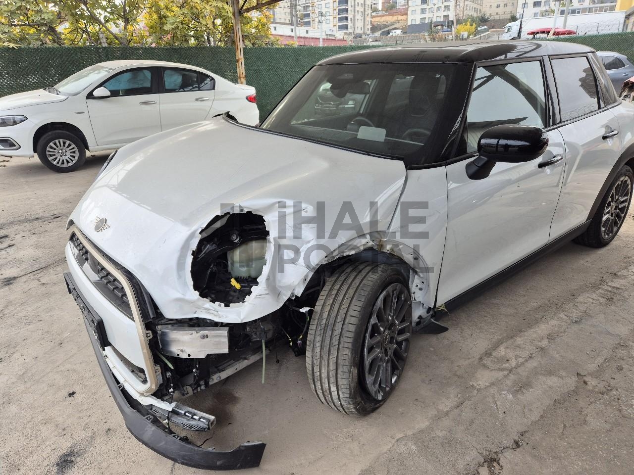 MINI MINI COOPER 5 KAPI 1.5 156 FAVOURED