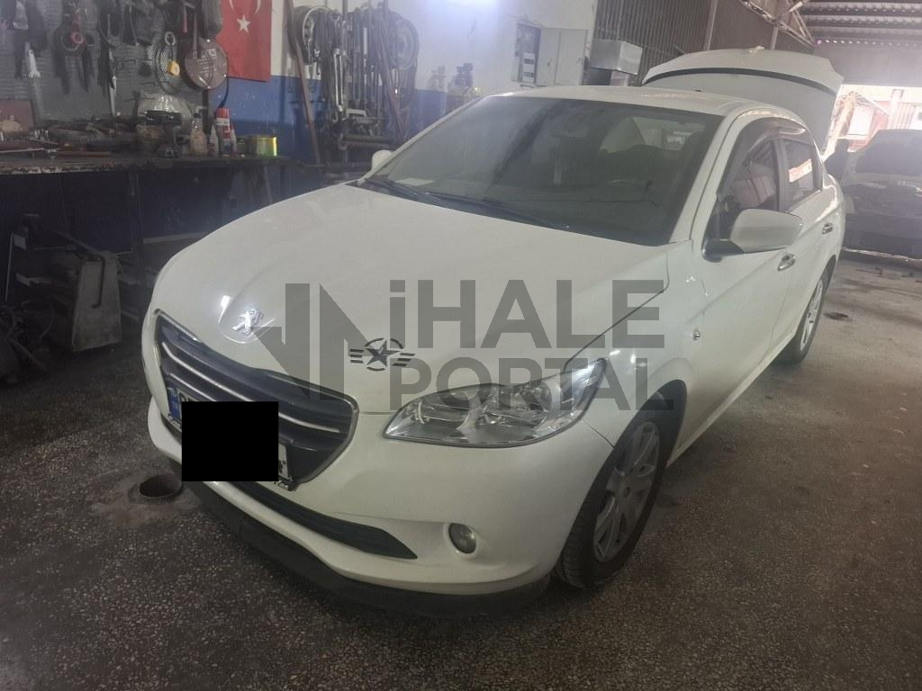 PEUGEOT 301 ALLURE 1.6 HDI 92